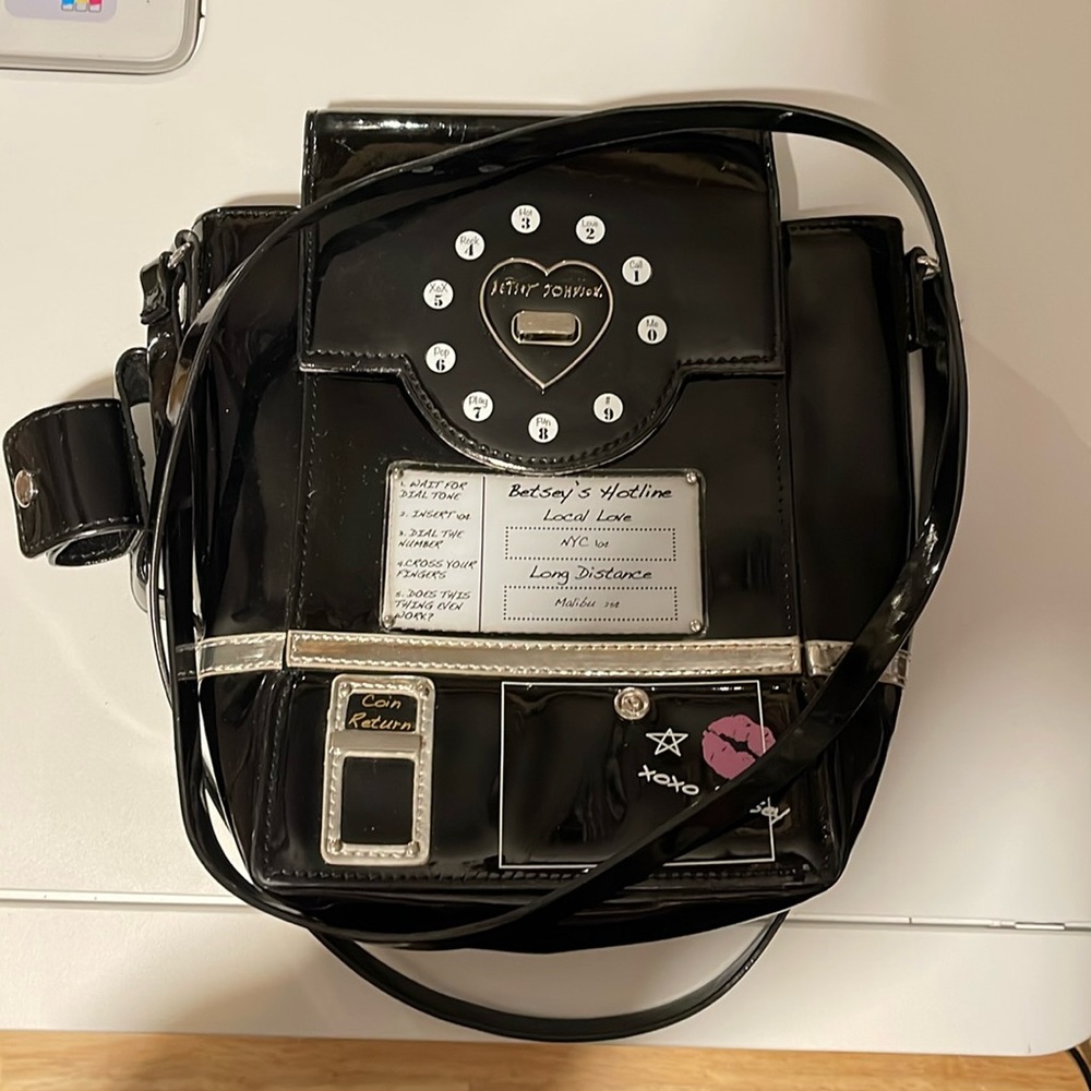 Betsey Johnson telephone bag